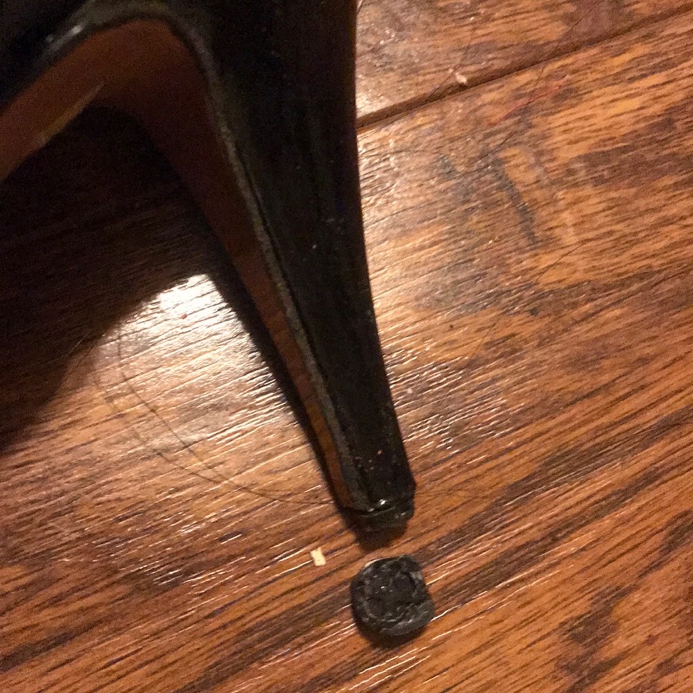 Heels - Picture 2 of 2